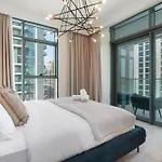 Beach Vista 1 - Beachfront Stunning - Full Sea Views