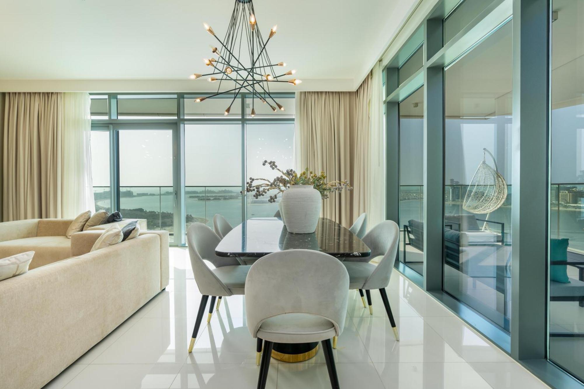 Beach Vista 1 - Beachfront Stunning - Full Sea Views